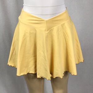 Zuliana Ruffle Skirt Size 2X Runs Small a new With Tags